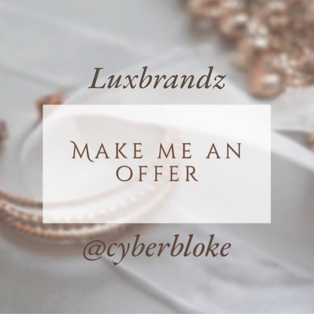 GUCCI GG PATTERN WALLET IN MINT CONDITION AUTHENTIC NWOT - Picture 16 of 16